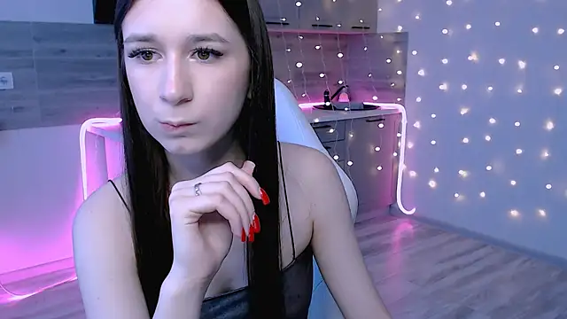 miaharrington online show from February 19, 1:10 pm