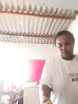 PerlaCurvasgrandes online show from February 15, 6:18 pm