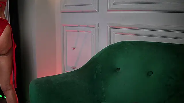 NaomiAmora online show from March 30, 7:02 pm