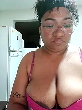 honey-suckle online show from February 15, 7:51 am