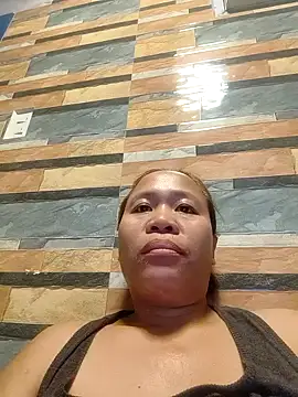 Snapshot of squirtshantal chatting on October 9, 5:44 am squirtshantal online show from October 9, 5:44 am