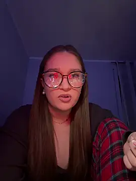 yourevsi online show from February 21, 9:04 pm