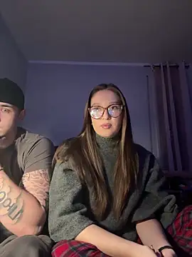 yourevsi online show from February 13, 9:27 pm