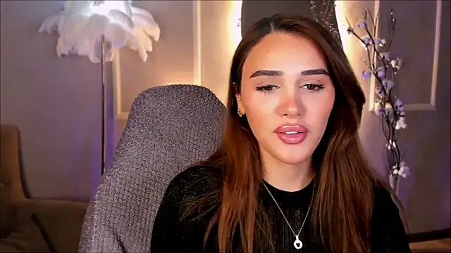 Kimberly Chapman online show from February 28, 6:13 am