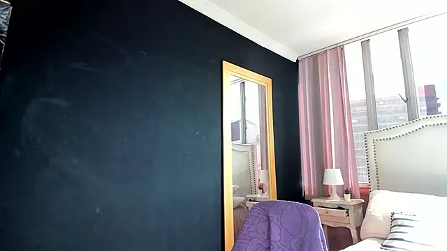 madii lenon online show from February 27, 7:24 pm