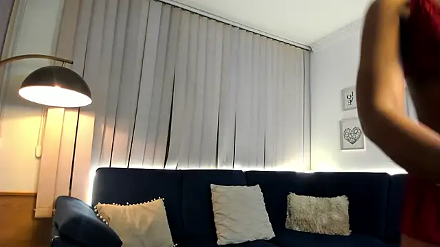 madii lenon online show from February 24, 3:05 am