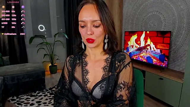 Shanita moon online show from March 26, 8:10 pm