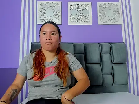 MAGGYE MAX online show from February 14, 2:30 pm