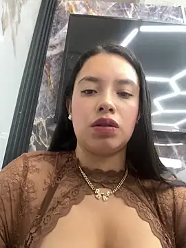 Miss Bella Flame online show from May 27, 7:00 pm