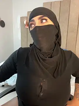 rashaaa  online show from February 19, 7:24 pm