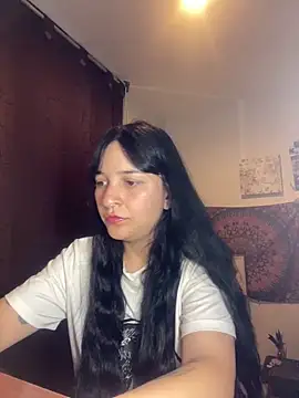 Abril Thompson221 online show from June 1, 12:34 am