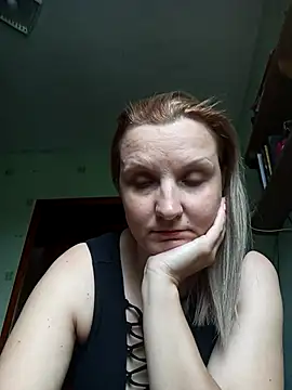 SusanGold9211 online show from April 22, 8:44 am