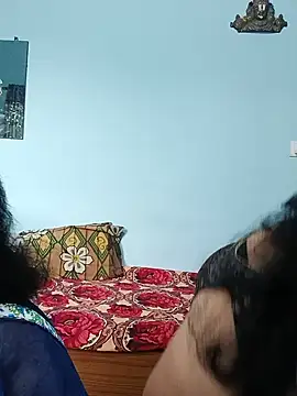Kannadasexywifes online show from May 27, 1:57 am