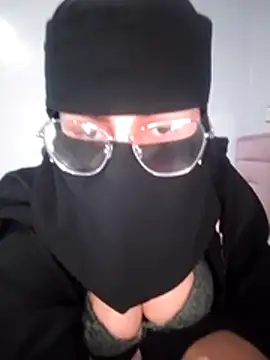 Kawtr9ahbtk online show from February 16, 9:14 pm