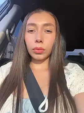 lunna-foxx online show from March 7, 10:06 pm