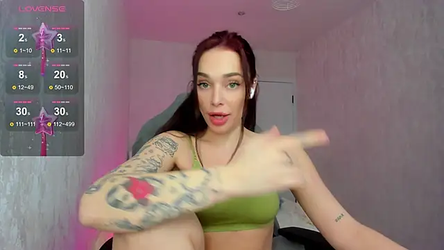 milkbrownn online show from March 4, 11:17 am