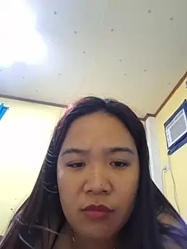 Polished Princess online show from April 14, 1:22 pm