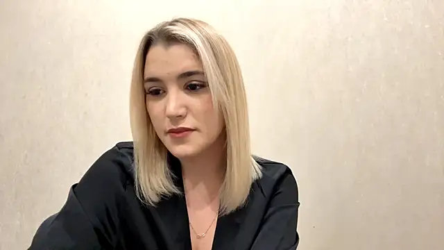 MerryVideo online show from March 2, 9:10 pm