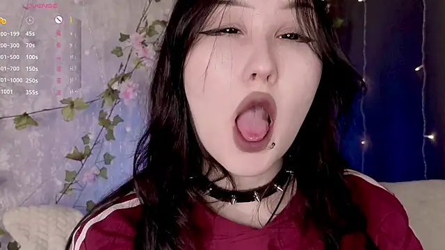 ThoraHaring online show from April 9, 6:19 am