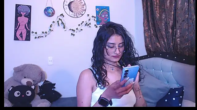Lili  Clan online show from June 24, 2:43 am