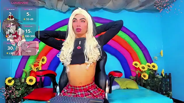 suzume Mendez online show from April 8, 11:56 am