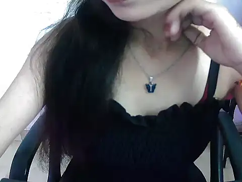 Hotsurbhi online show from March 6, 5:24 am