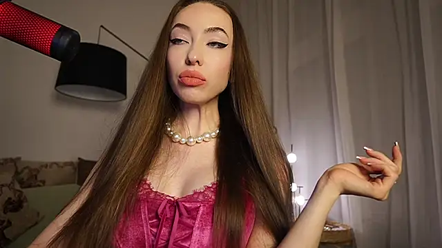 Snapshot of supreme_dominatrix chatting on September 25, 8:50 pm supreme dominatrix online show from September 25, 8:50 pm