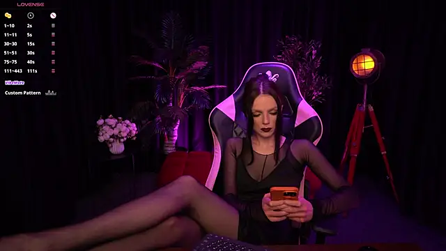 Wild Alice me online show from May 28, 3:43 pm