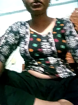 BreezySexyGirl69 online show from April 12, 12:08 pm