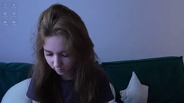 monnymoonn online show from August 1, 7:32 am