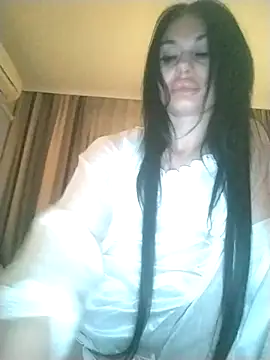 evavibe  online show from March 22, 9:10 pm