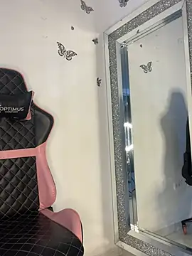 scarleth marquezz online show from March 28, 3:50 am