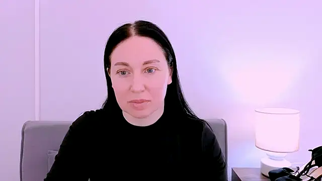 MiaFair online show from April 13, 3:24 pm