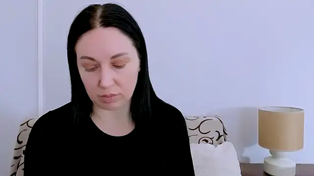 MiaFair online show from April 10, 3:29 pm