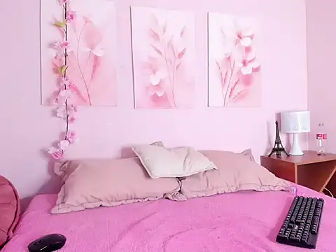 lilirousee online show from February 22, 2:12 am