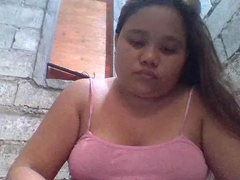 sweetlyn31 online show from July 12, 6:58 am