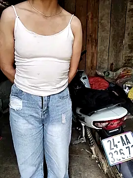 ngocbao11 online show from March 3, 7:25 am