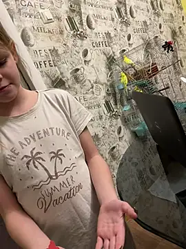 LaBuBupara online show from March 10, 5:28 pm