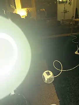 69FanausFR online show from February 28, 10:20 pm