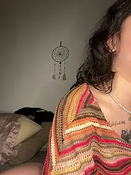 chanelle dioor online show from February 23, 7:57 pm