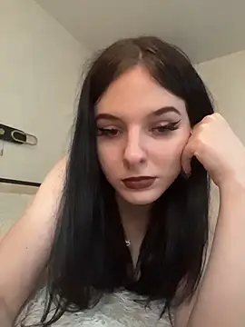 KrisHensley online show from February 23, 9:42 am