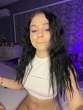 Olivia Noor online show from March 25, 11:29 pm