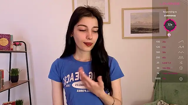 Lilian Merf online show from May 2, 8:17 am