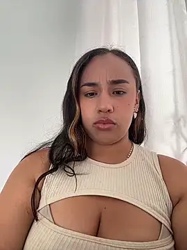 Eyssha online show from March 11, 8:44 pm