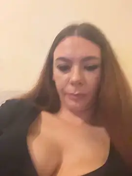 SexyLily22x online show from February 25, 4:44 am