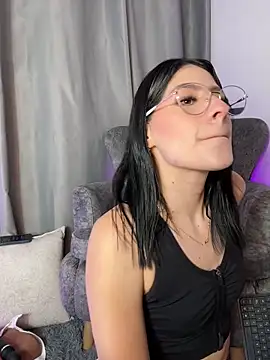 Dasha Be online show from April 17, 10:45 pm