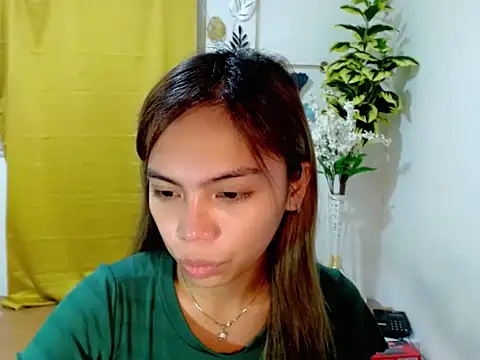 ur asianhotleah online show from March 23, 8:15 pm
