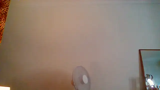 Lilbadmiaxo online show from June 23, 3:10 pm