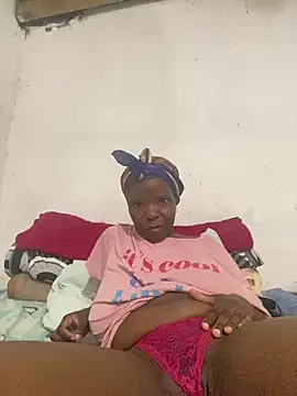 SweetPearl007 online show from February 27, 7:19 am