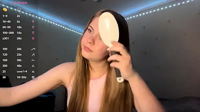 Amy Maev online show from April 4, 3:44 pm